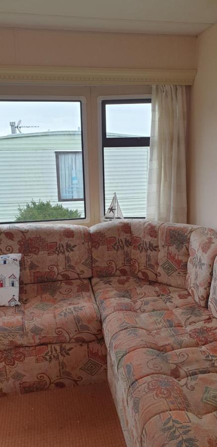 Tranquillity Sea Side Caravan Apartment Trimingham Exterior photo