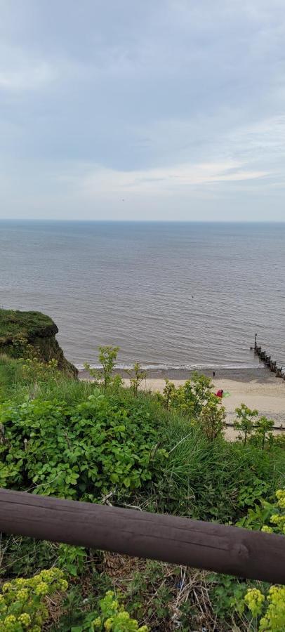 Tranquillity Sea Side Caravan Apartment Trimingham Exterior photo